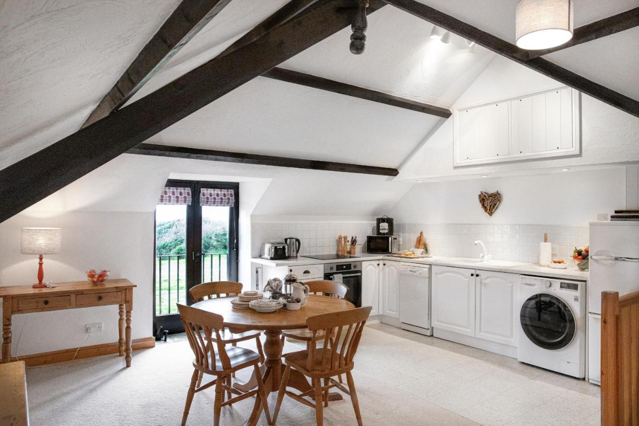 Downe Cottages Хартланд Екстериор снимка