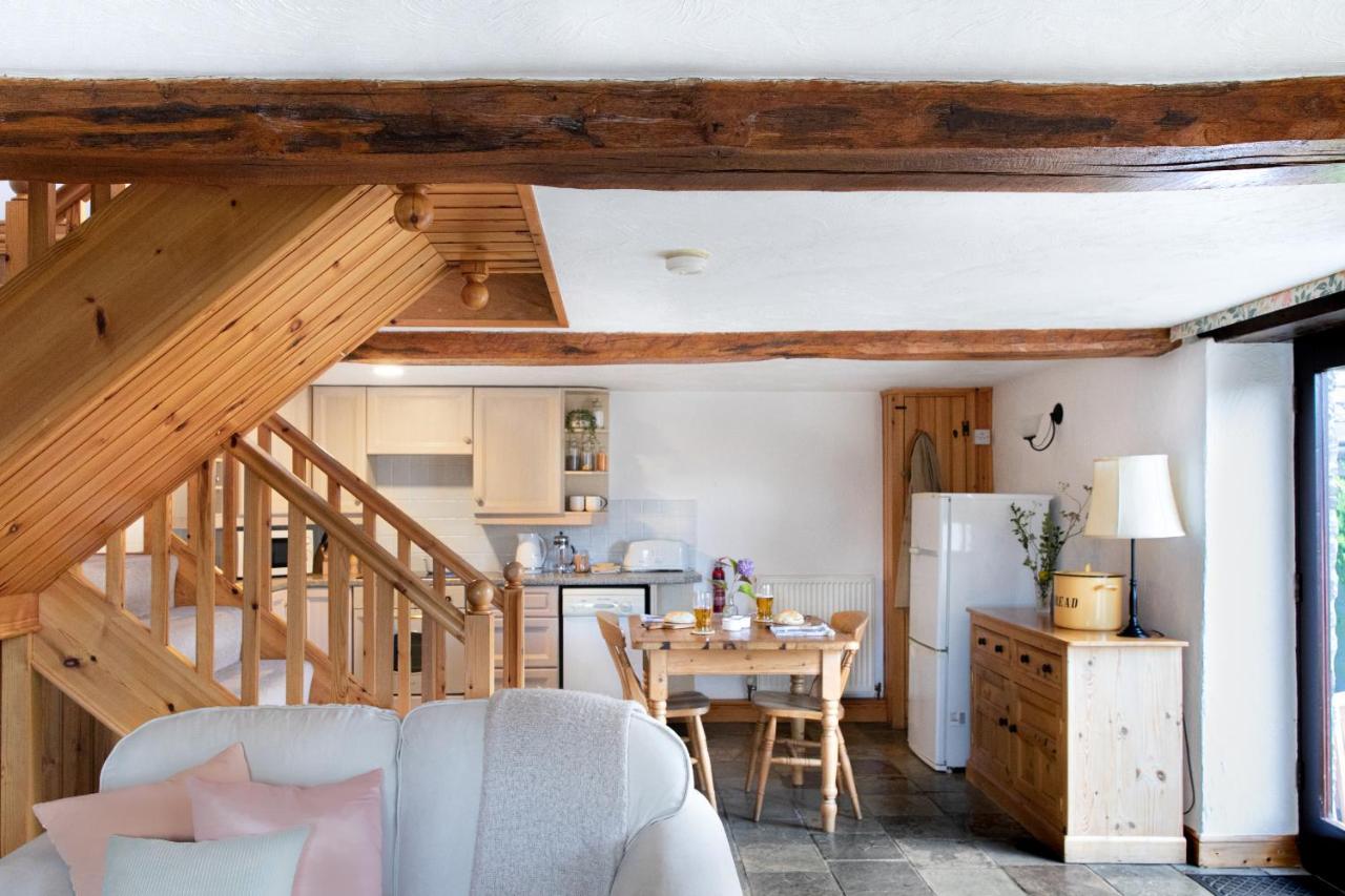 Downe Cottages Хартланд Екстериор снимка